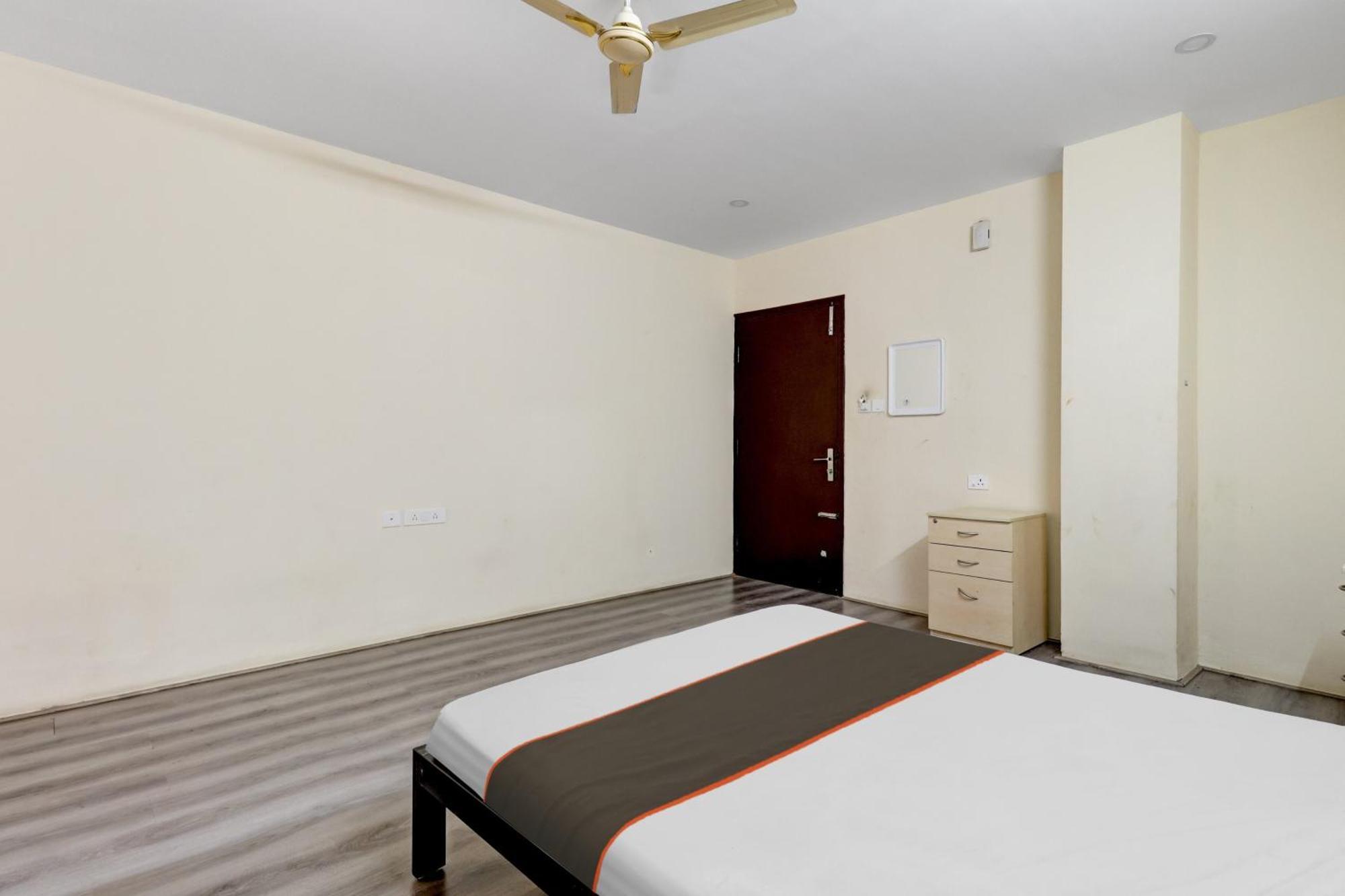 Hotel O Crescent Shine Bengaluru Kültér fotó